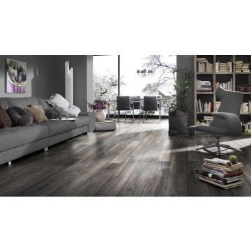 Robusto 4V Range Harbour Oak Grey Laminate Flooring AC5 - 12mm x 1375mm x 188mm - Pack covers 1.293m2