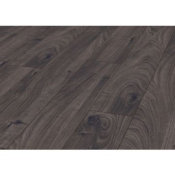 Mammut 4V Range Everest Oak Long Plank Laminate Flooring AC5 - 12mm x 188mm x 1845mm - Pack covers 1.387m2 