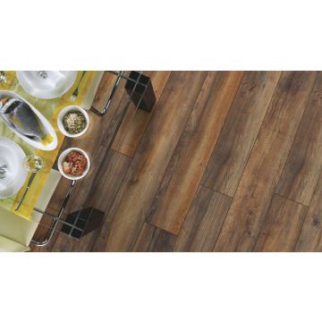 Robusto 4V Range Harbour Oak Laminate Flooring AC5 - 12mm x 188mm x 1375mm  - Pack Covers 1.29m2