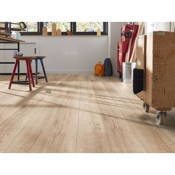 Robusto 4V Range Rip Oak Nature Laminate Flooring AC5 - 12mm x 188mm x 1375mm - Pack covers 1.293m2 