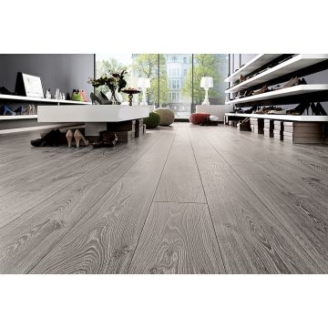 12mm Robusto 4V Timeless Oak Grey 1.293m2 12 x 188 x 1375mm - AC5
