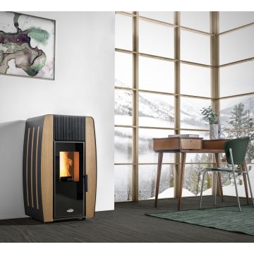 SOLIS Pellet Stove K300 8kW Oak Panels comes with Commissioning K300spoak