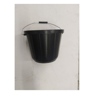 Bucket Calf Black 2 Gallon