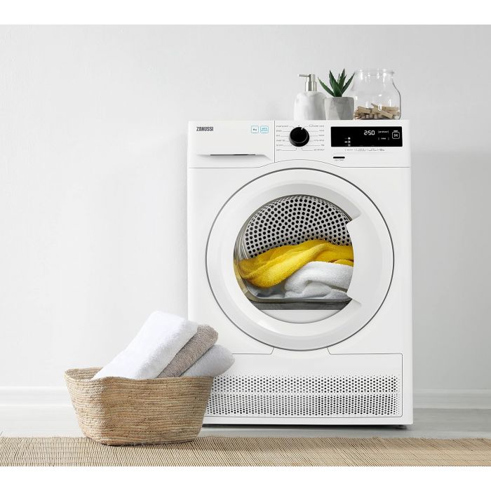 Zanussi 8kg Freestanding Heat Pump Tumble Dryer - White | ZDH87A2