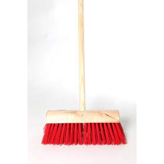 VARIAN 14" Yard Brush with Wooden Handle | 23102