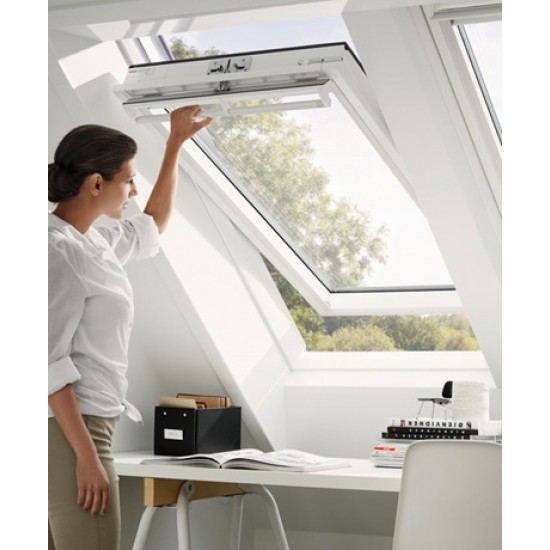 Velux Centre-Pivot White Painted Roof Window 780x1400 GGL MK08 2070